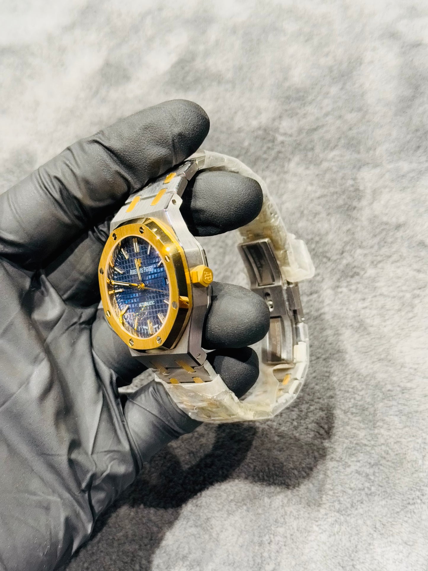 AP UNISEX MASTER GRADE AUTOMATIC