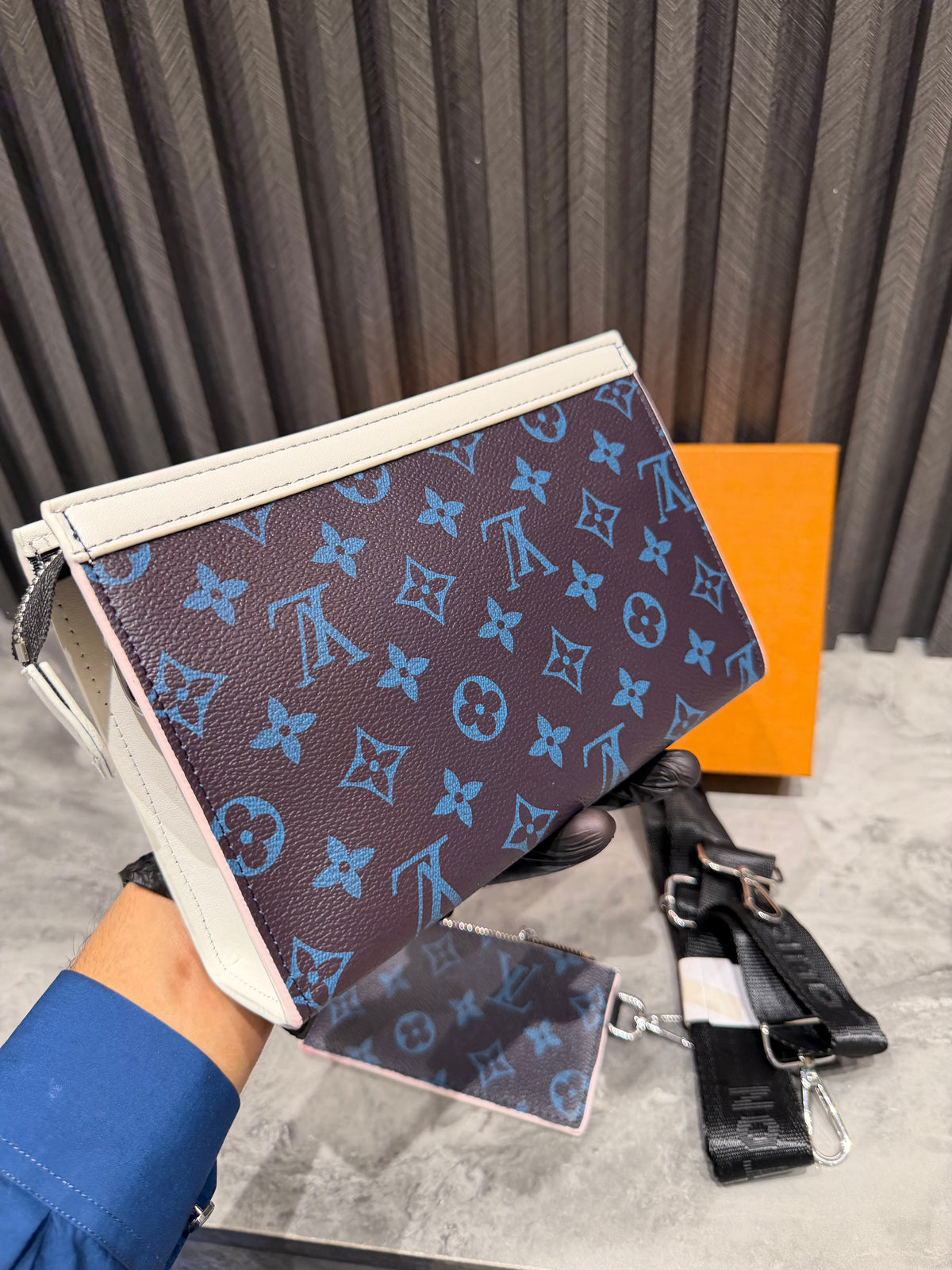 LV BAG