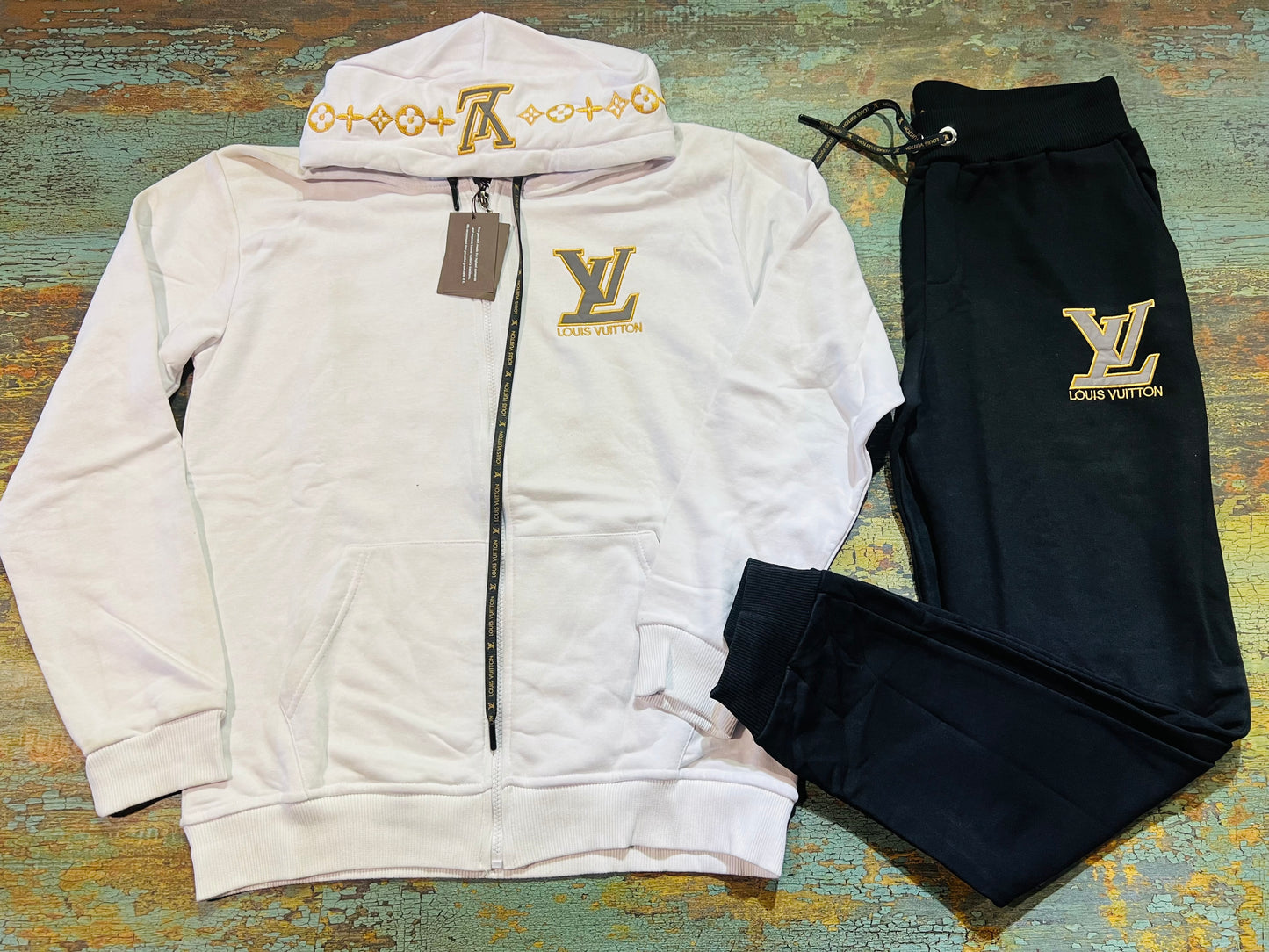 LV TRACKSUIT