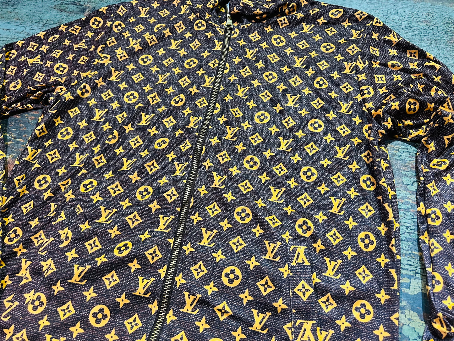 LV TRACKSUIT