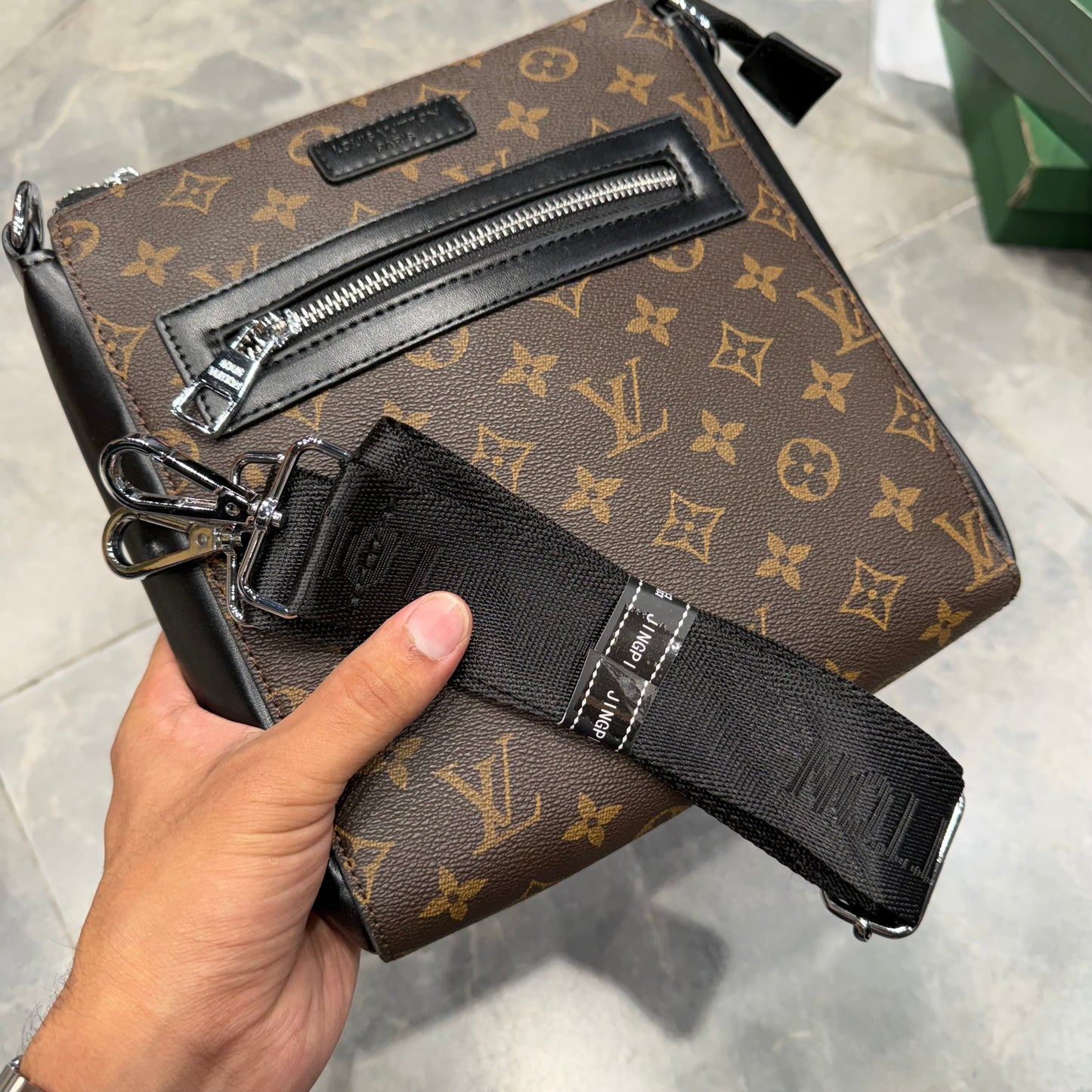 LV CROSS BODY BAG