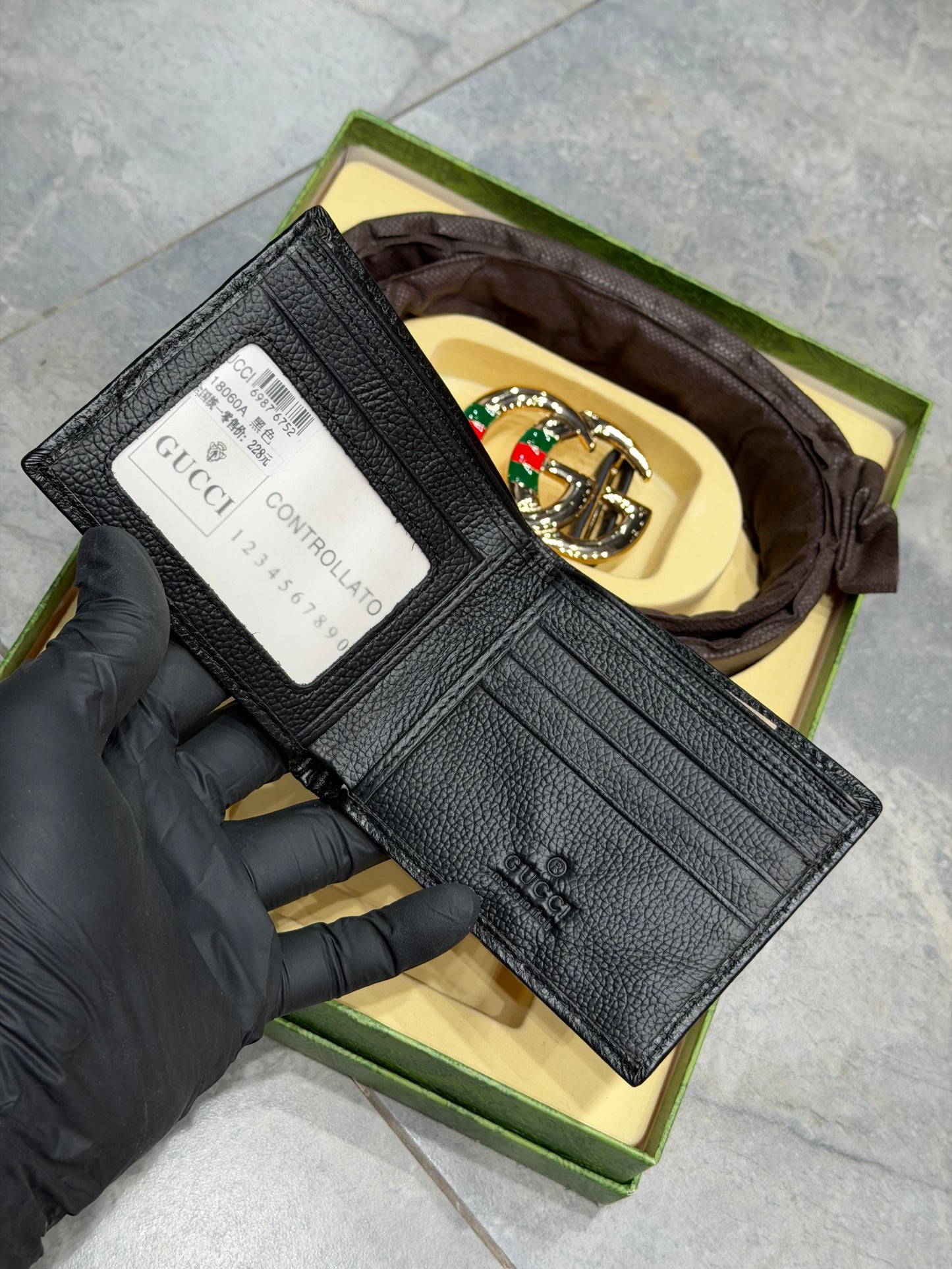 GUCCI BELT WALLET