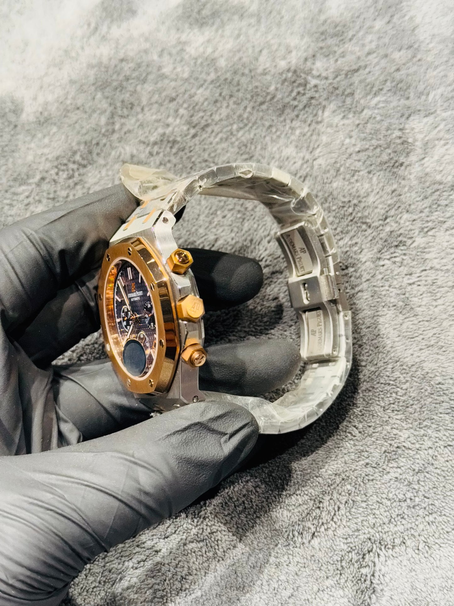 AP AAA WATCH PREMIUM