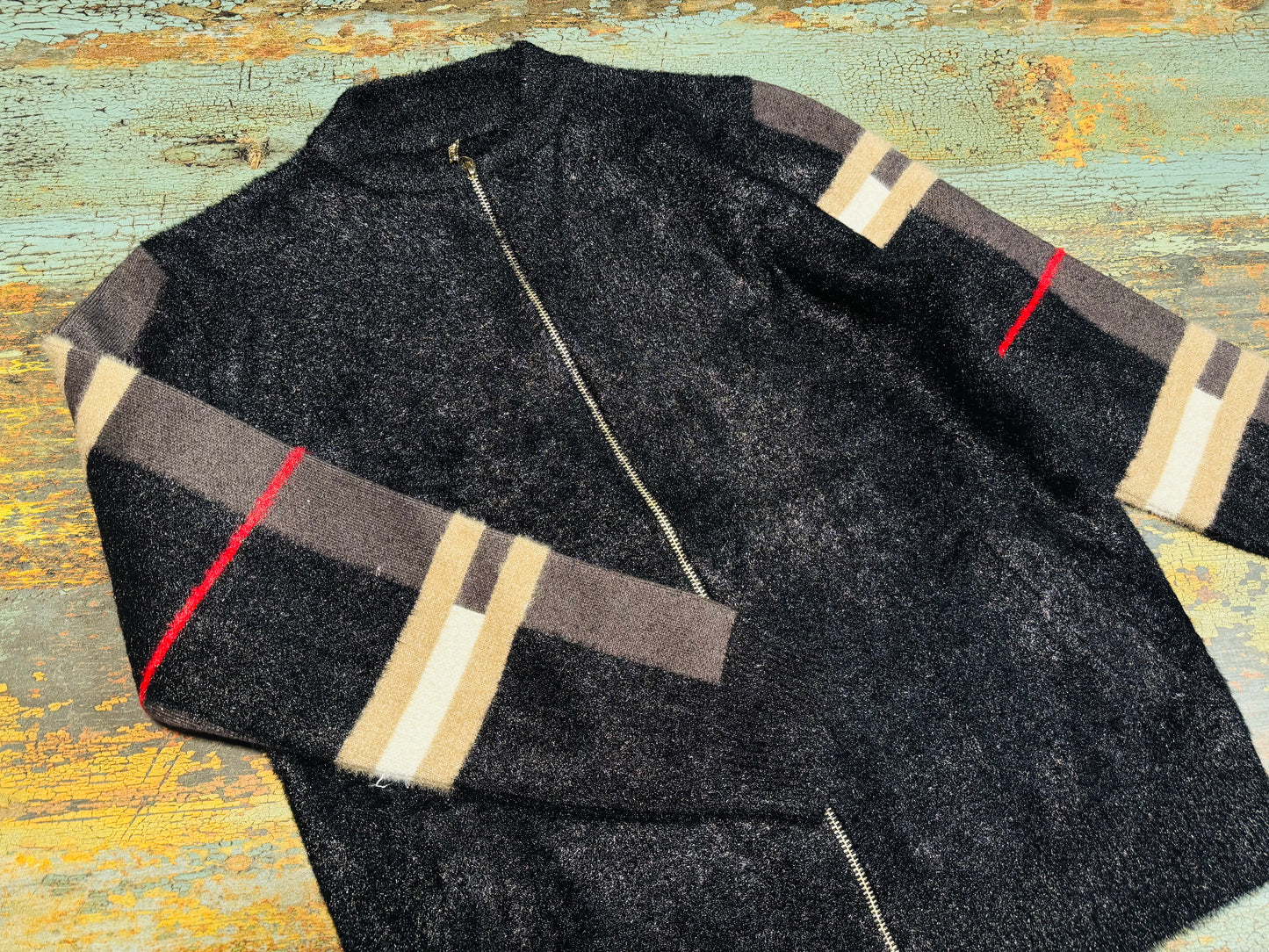 BURBERRY ZIPPER SWEATER