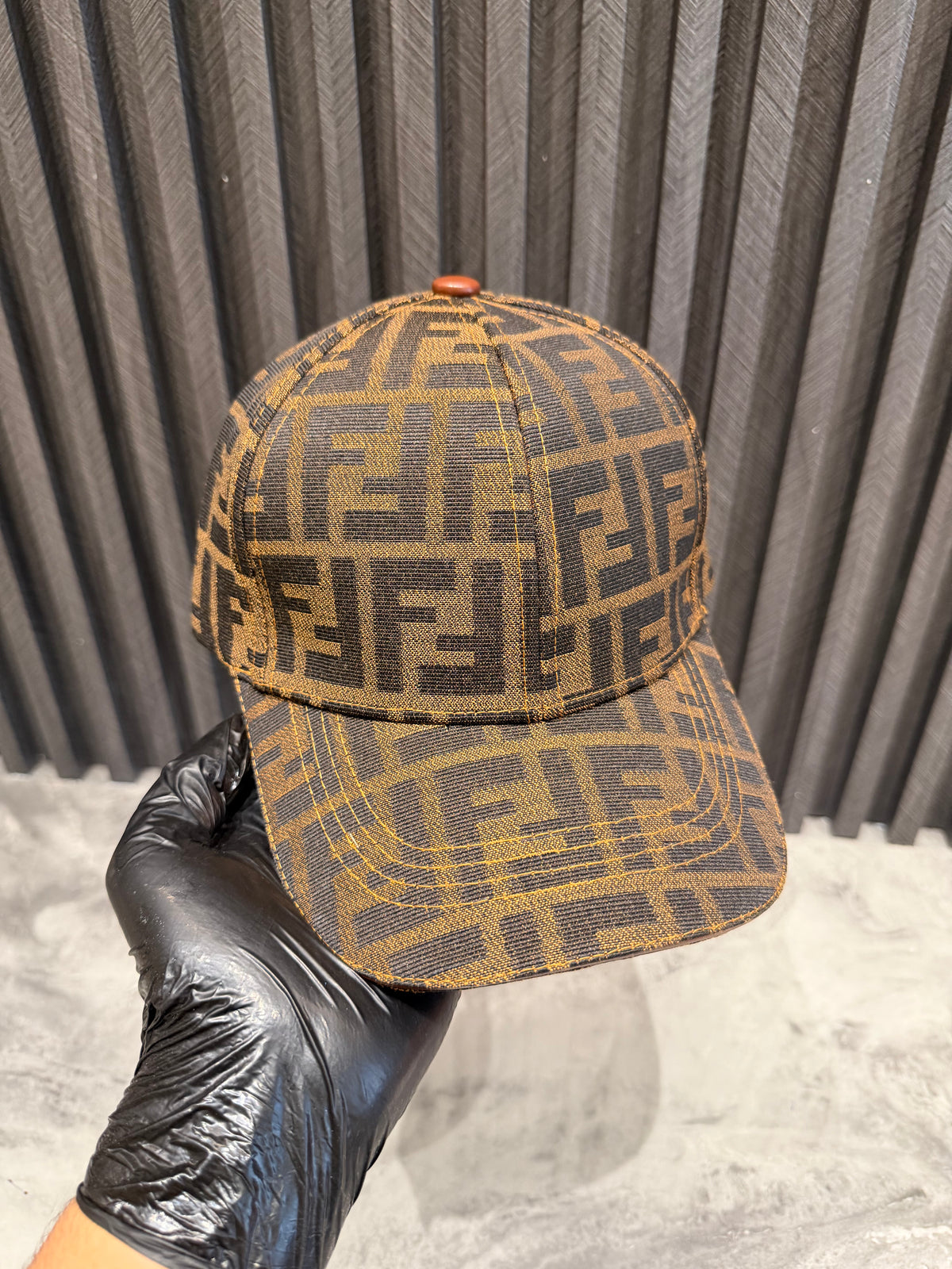 FENDI CAP