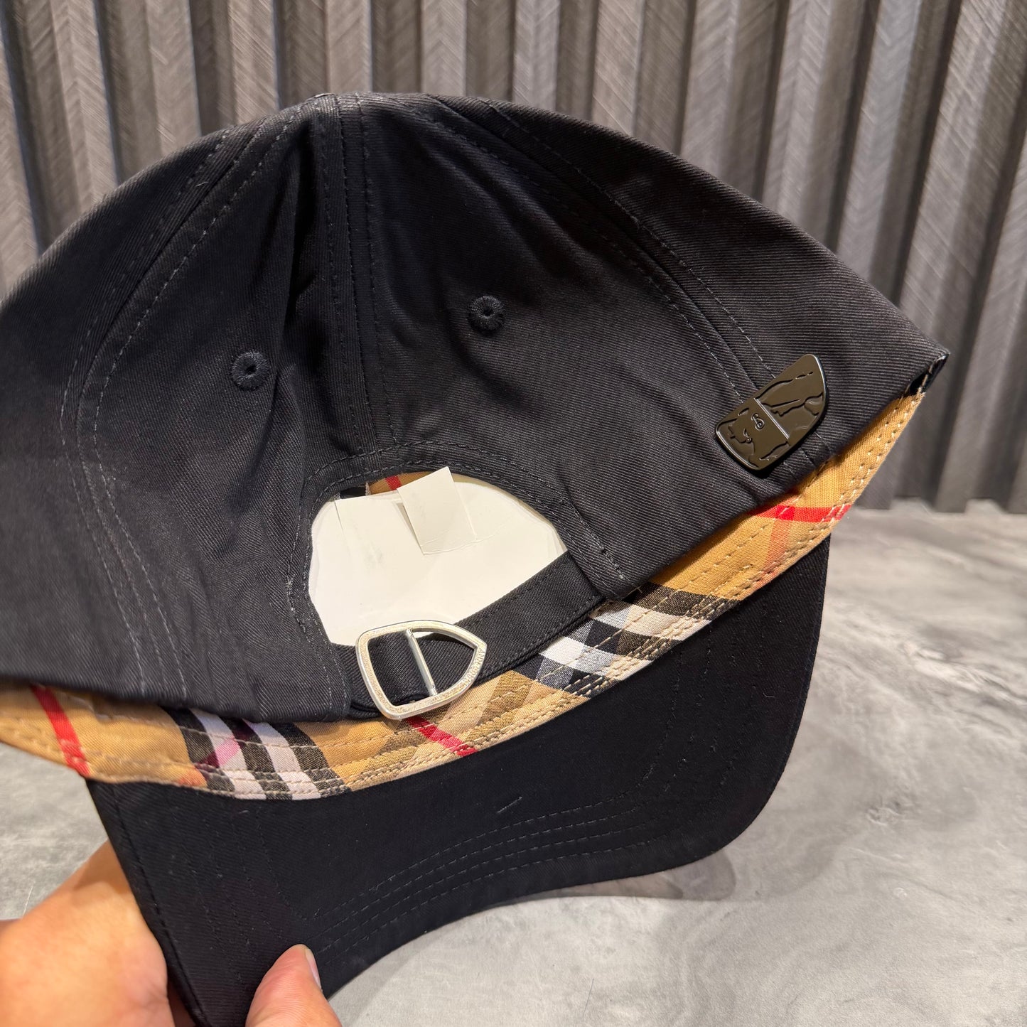 BURBERRY CAP
