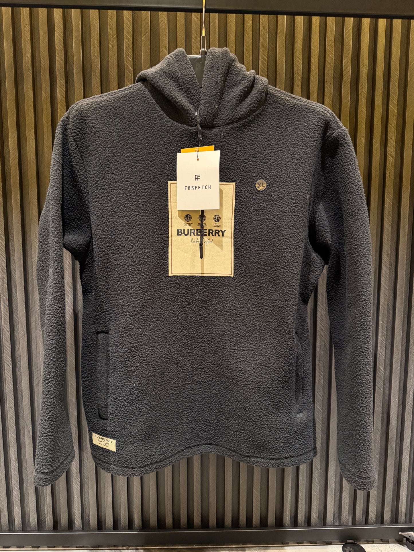BURBERRY HOOD