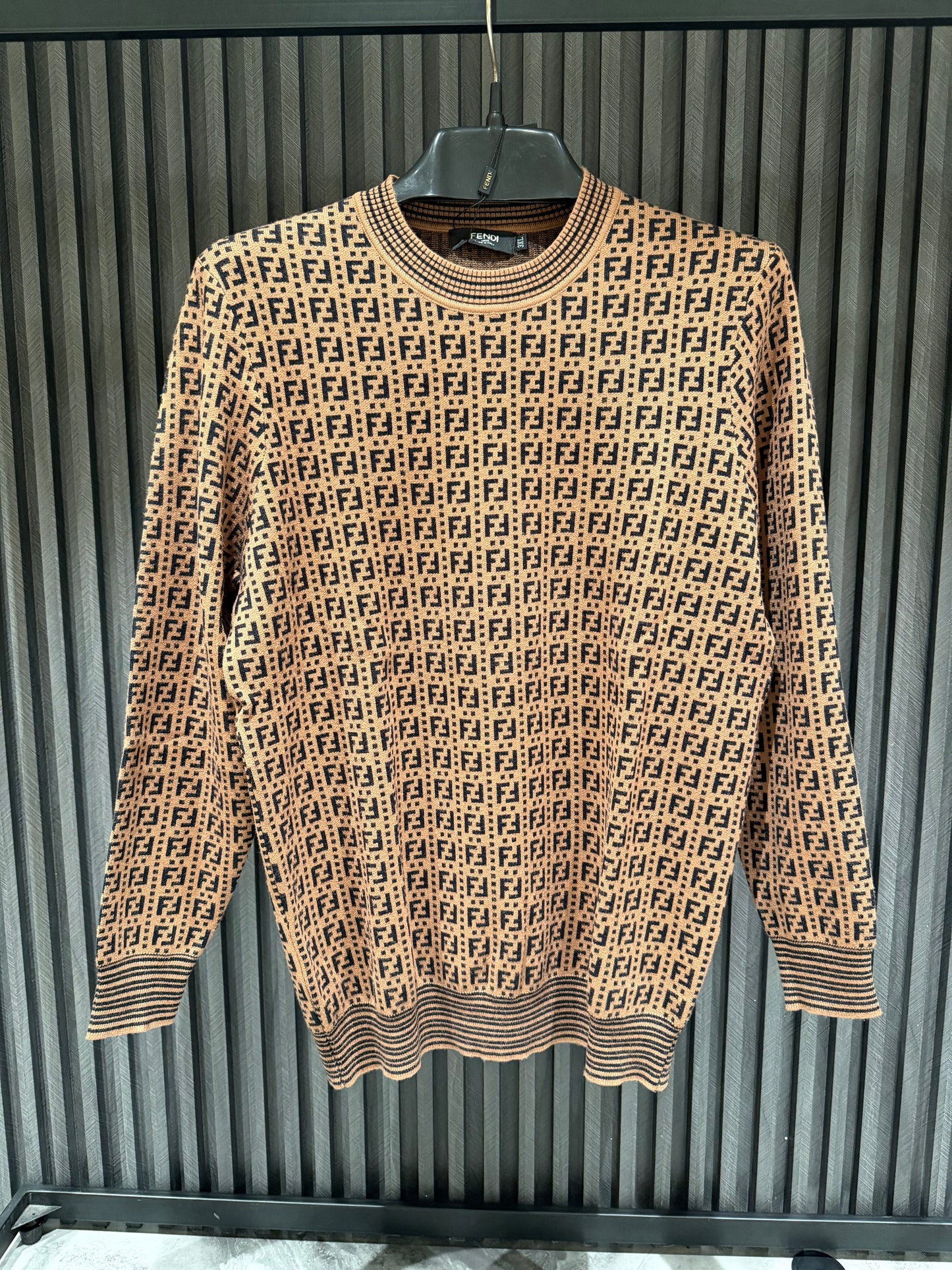 FENDI SWETTER