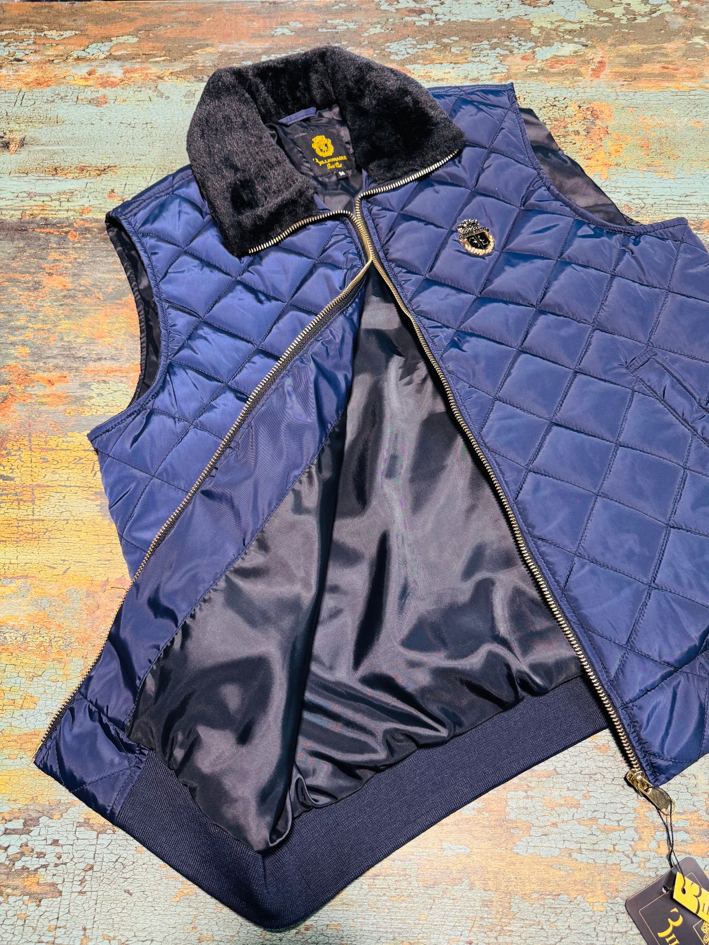 BILLIONAIRE SLEEVLESS