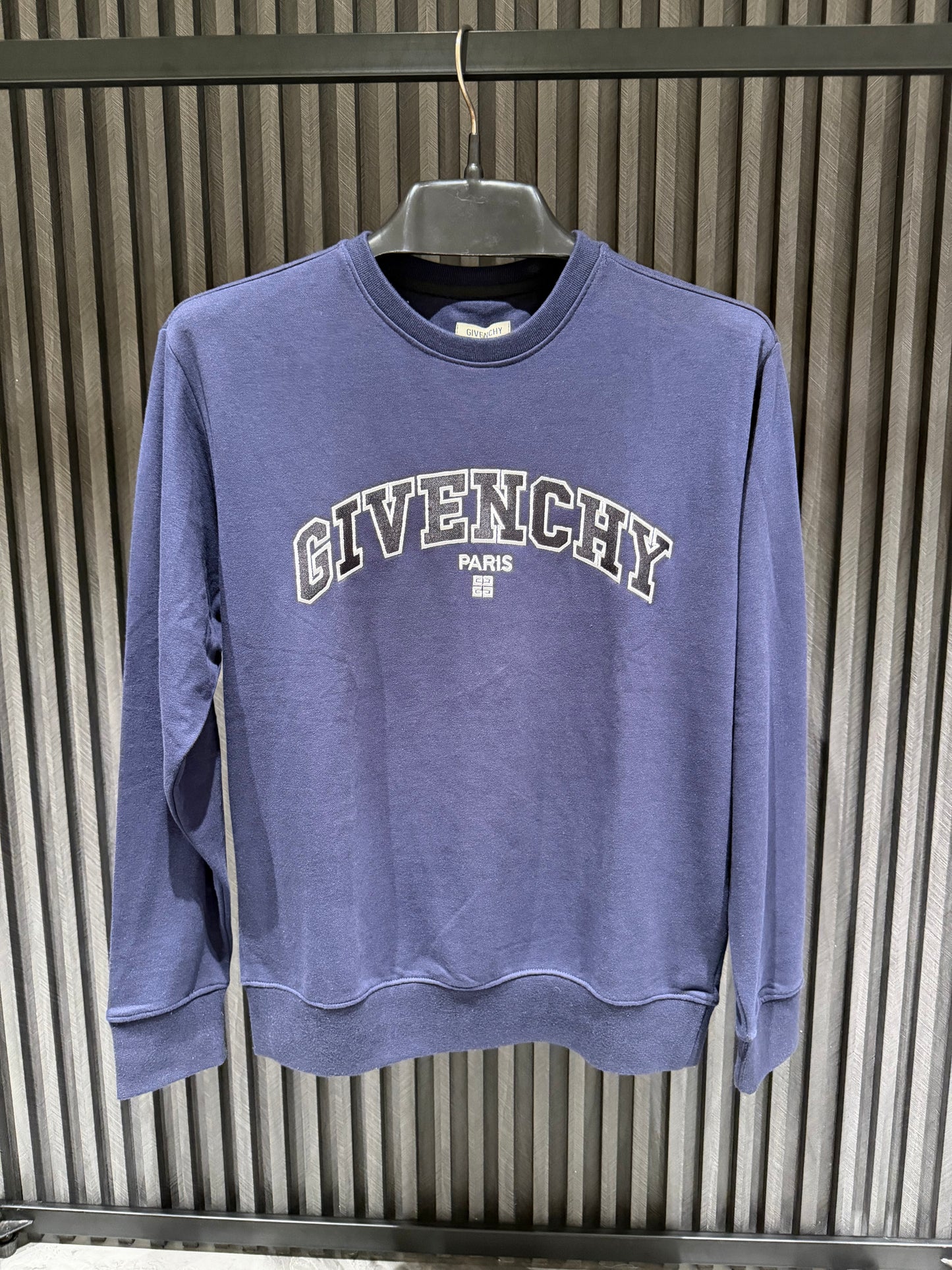 GIVENCHY SWEATSHIRT