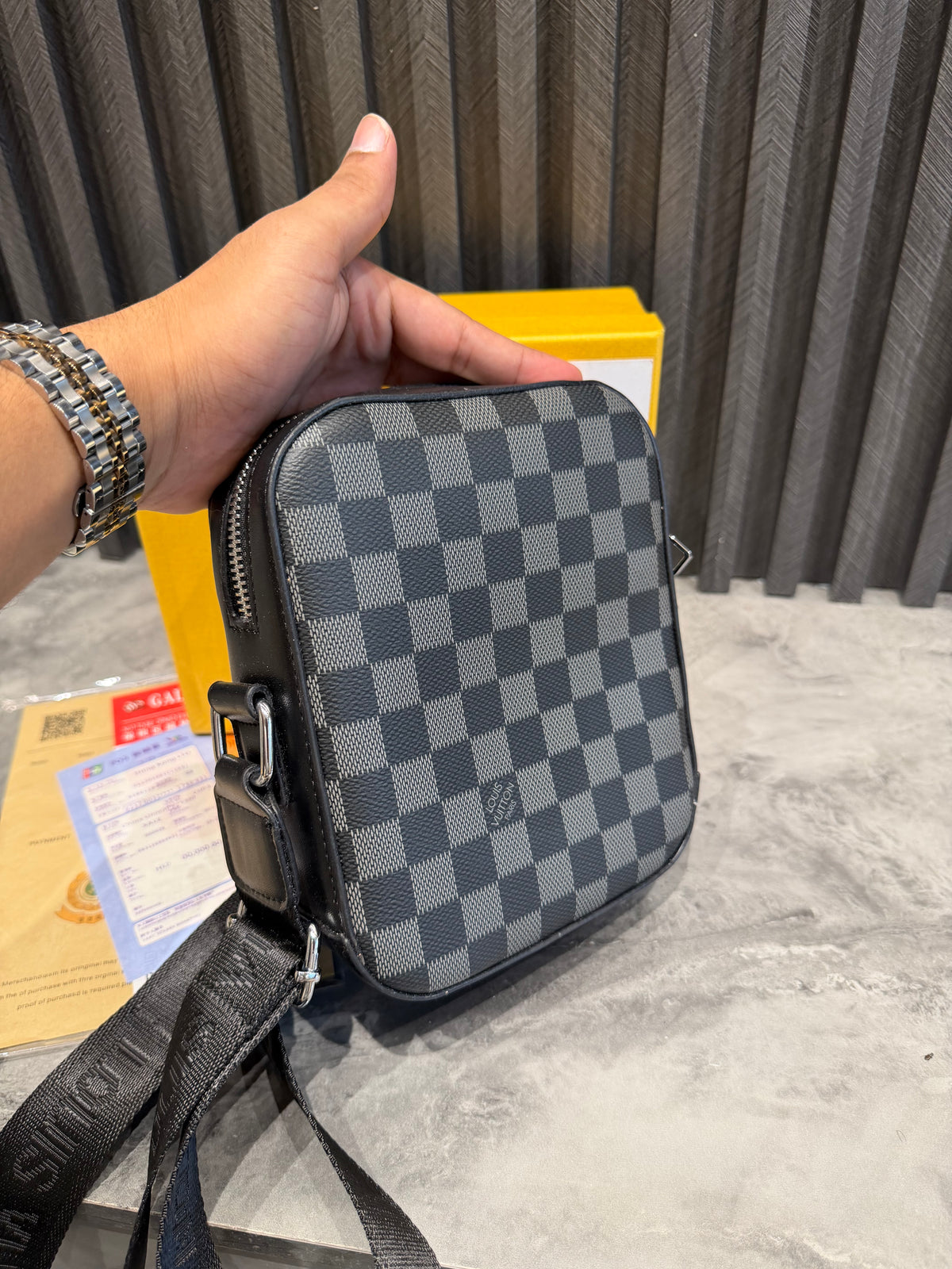 LV BAG