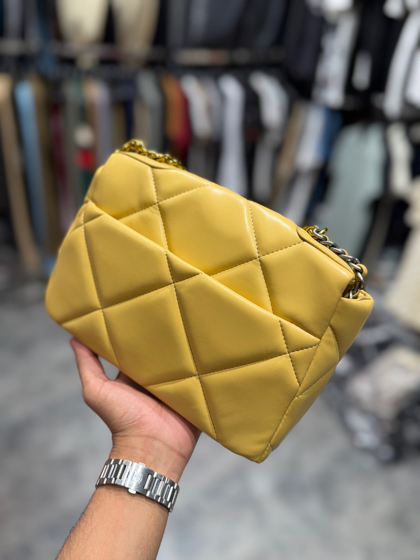 CHENEL BAG