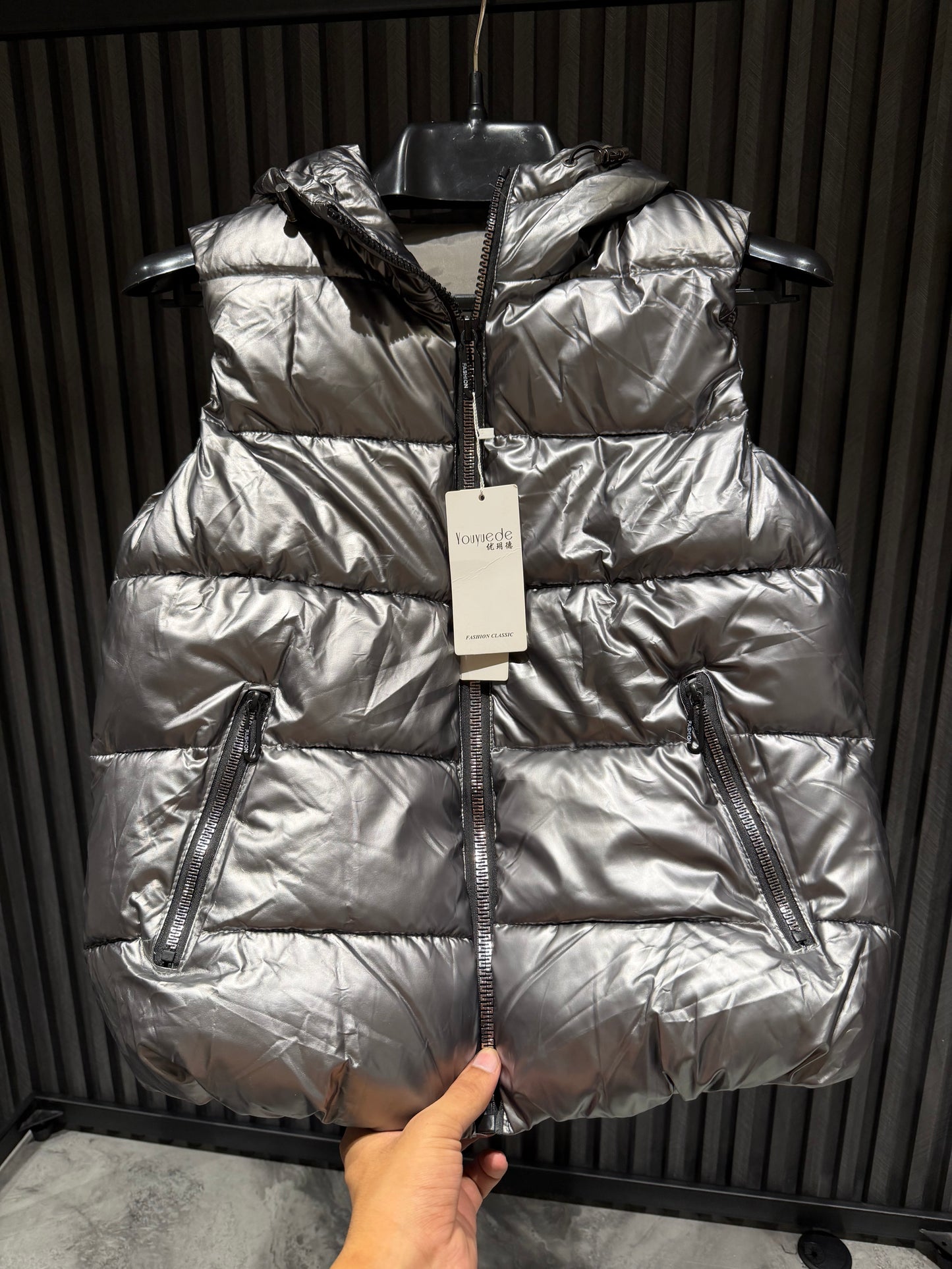 FASHION SLEEVLESS JACKET