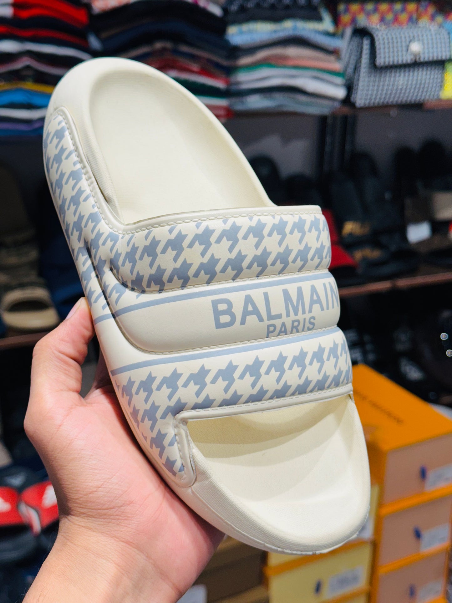 BALMAIN SLIPPER