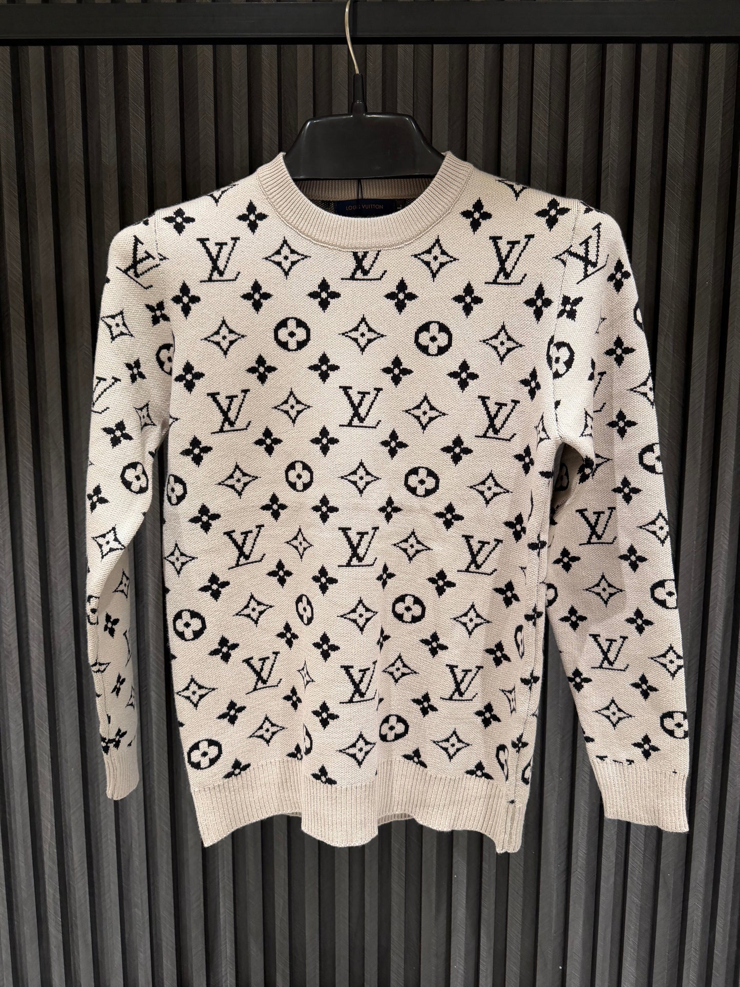 LV SWETTER