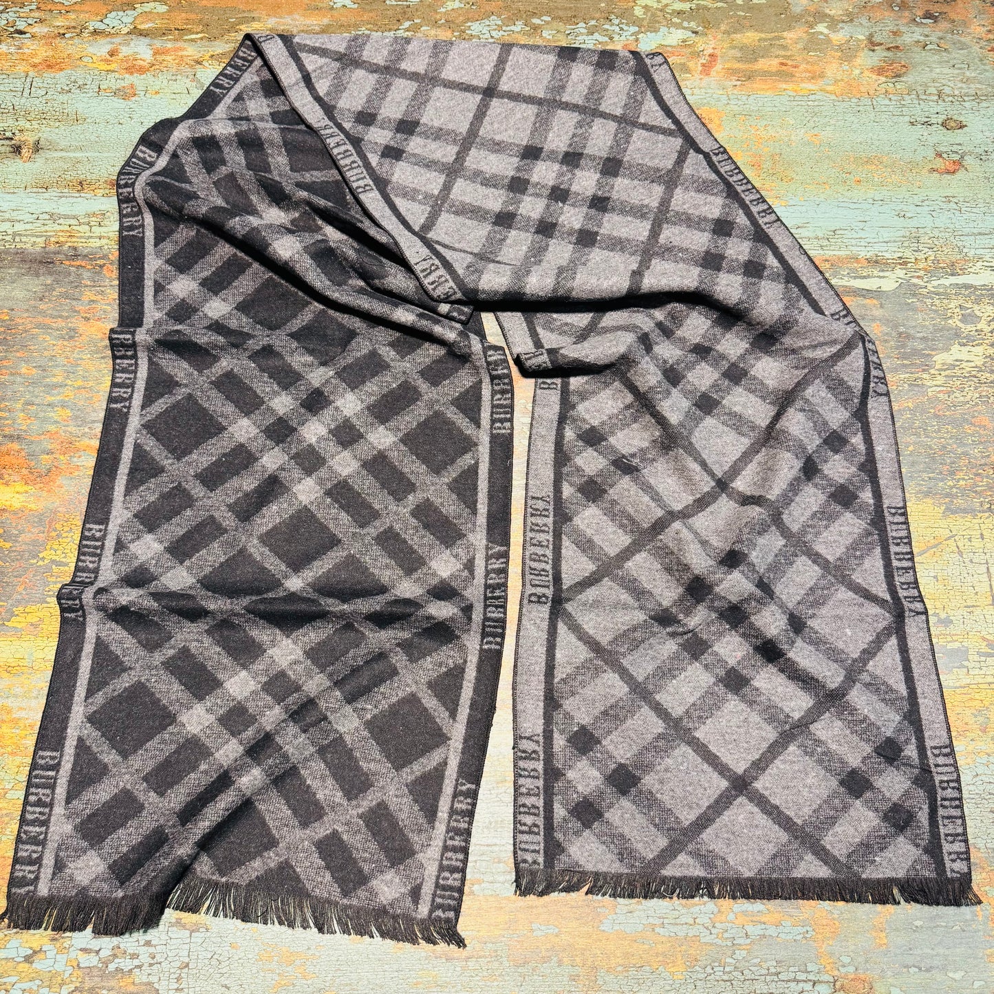 BURBERRY SCARF