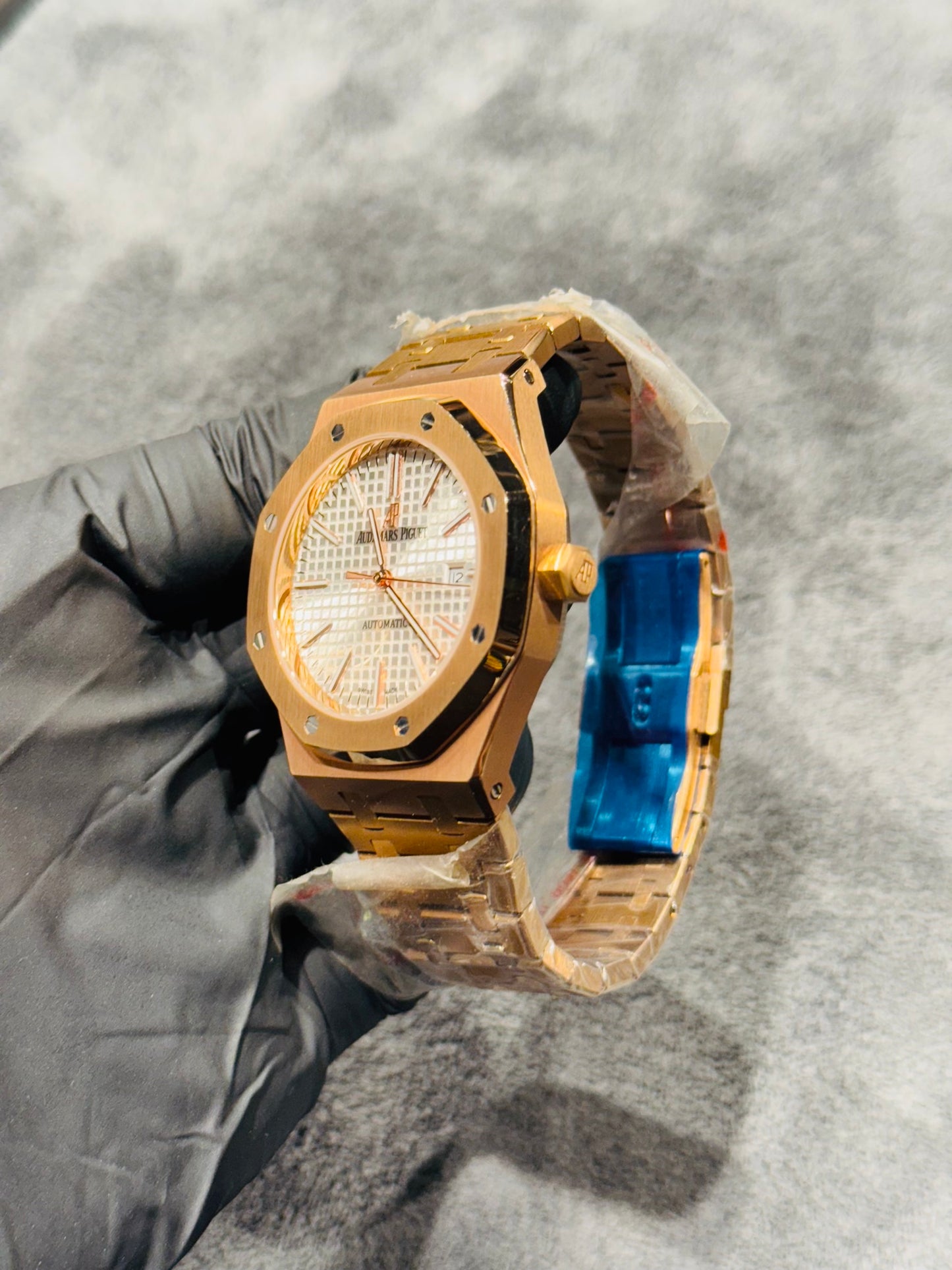 AP AAA WATCH PREMIUM