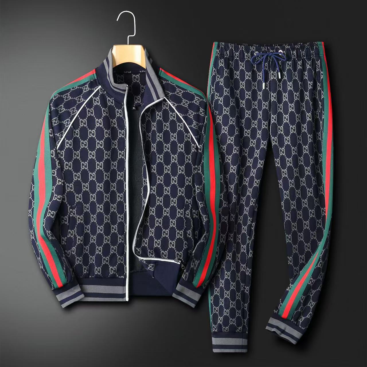 GUCCI TRACKSUIT 1.1 HIGH GRADE