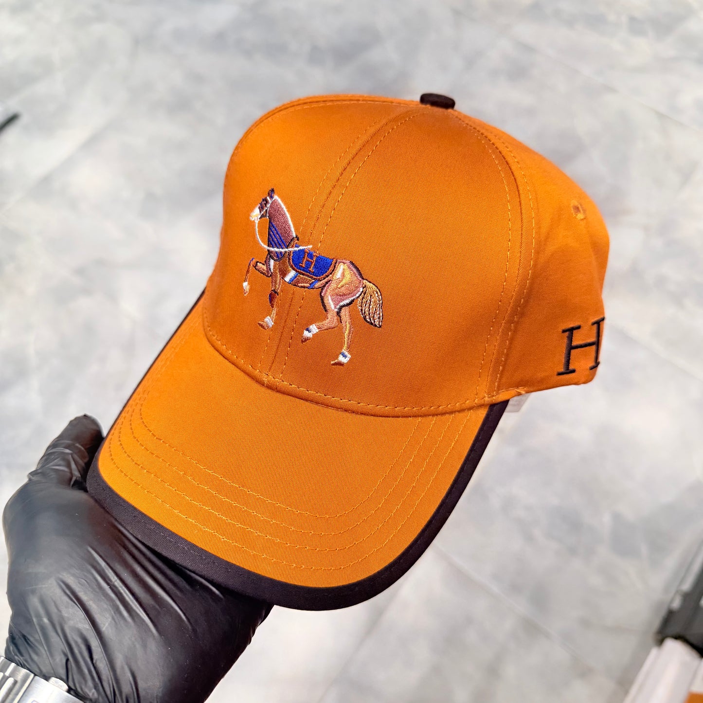 HERMES CAP