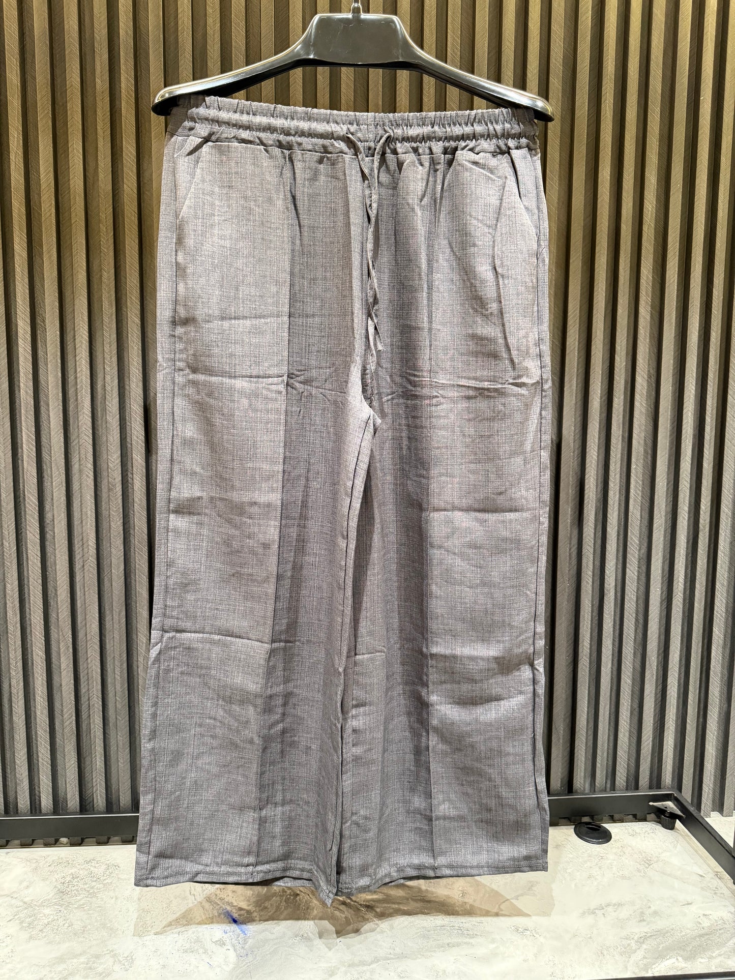 Relaxed Fit Linen Trousers