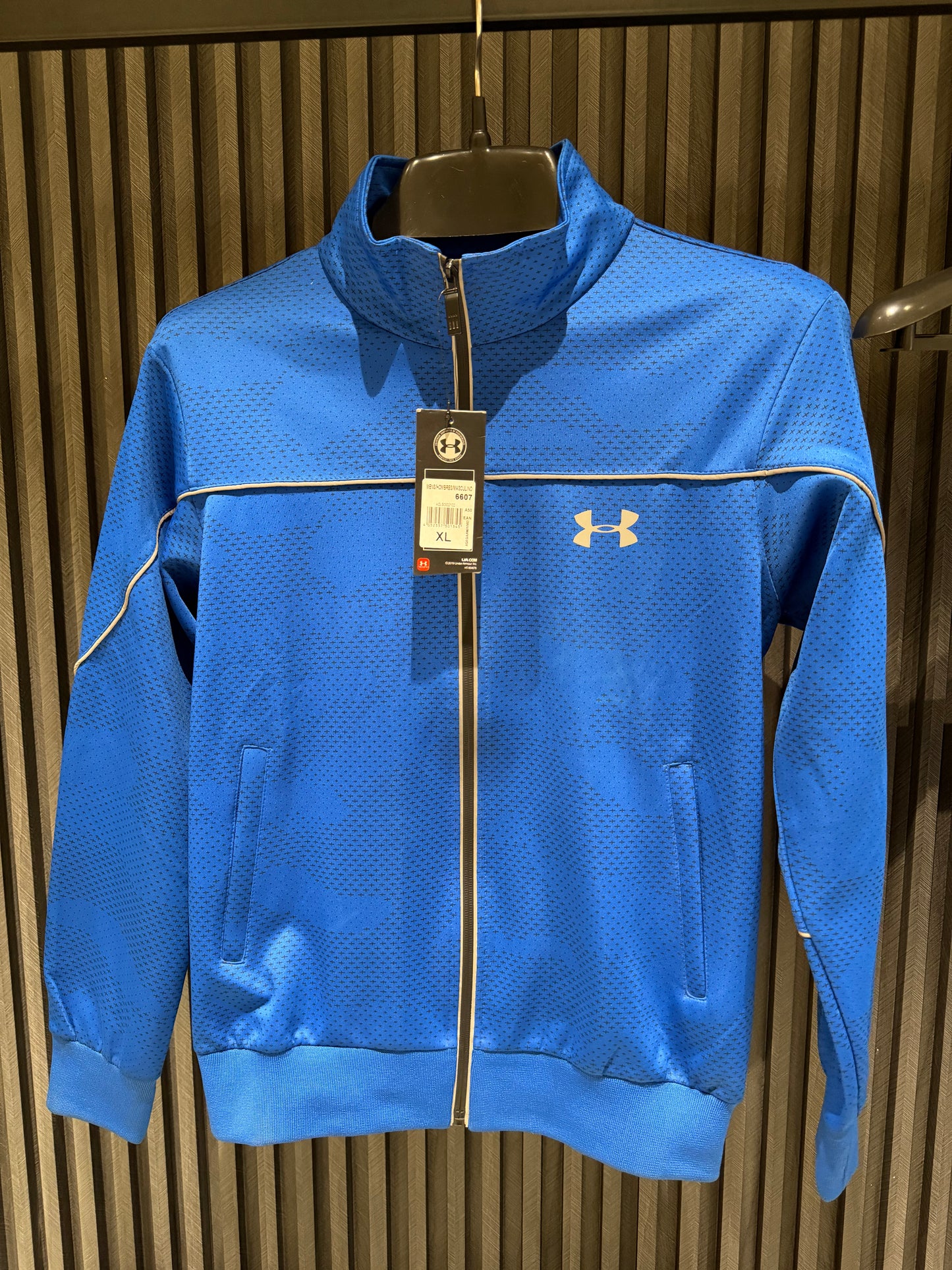 UNDER ARMOUR TRACKSUIT