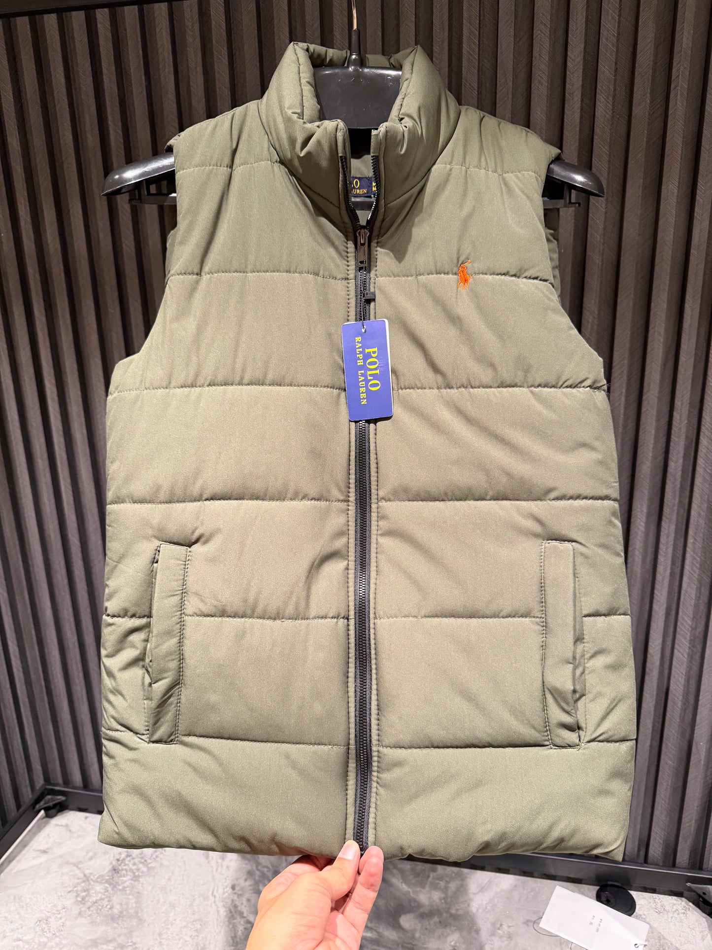 POLO SLEEVLESS JACKET
