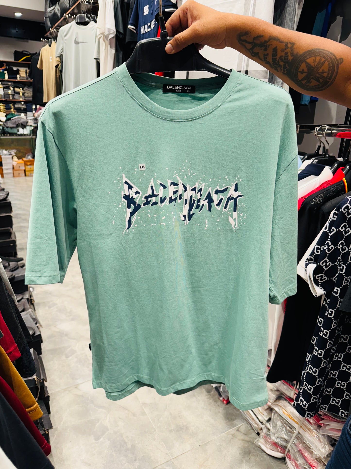 BALENCIAGA
TSHIRT