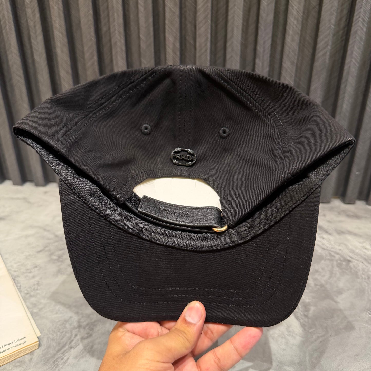 PRADA CAP