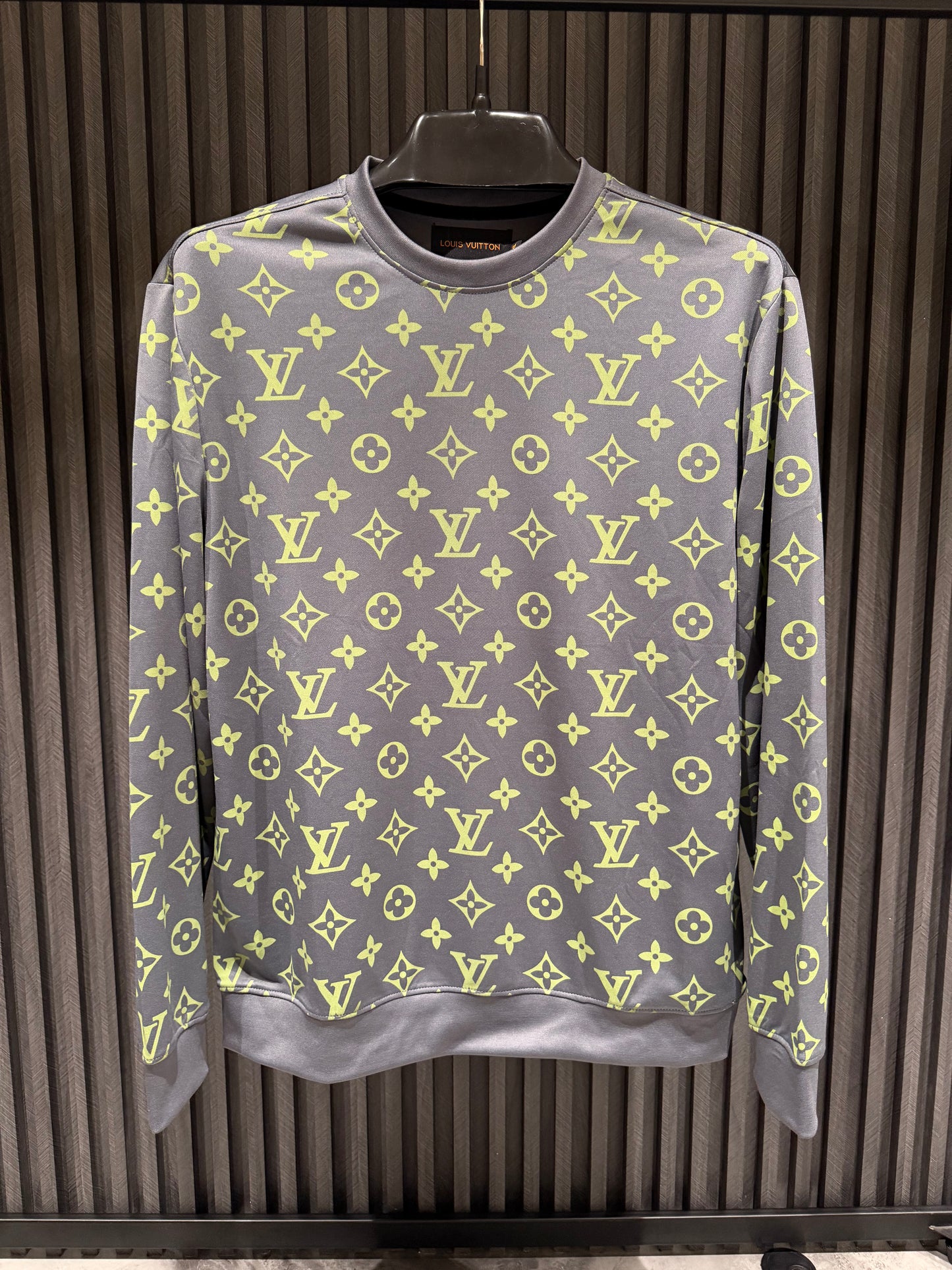 LV SWEATSHIRT