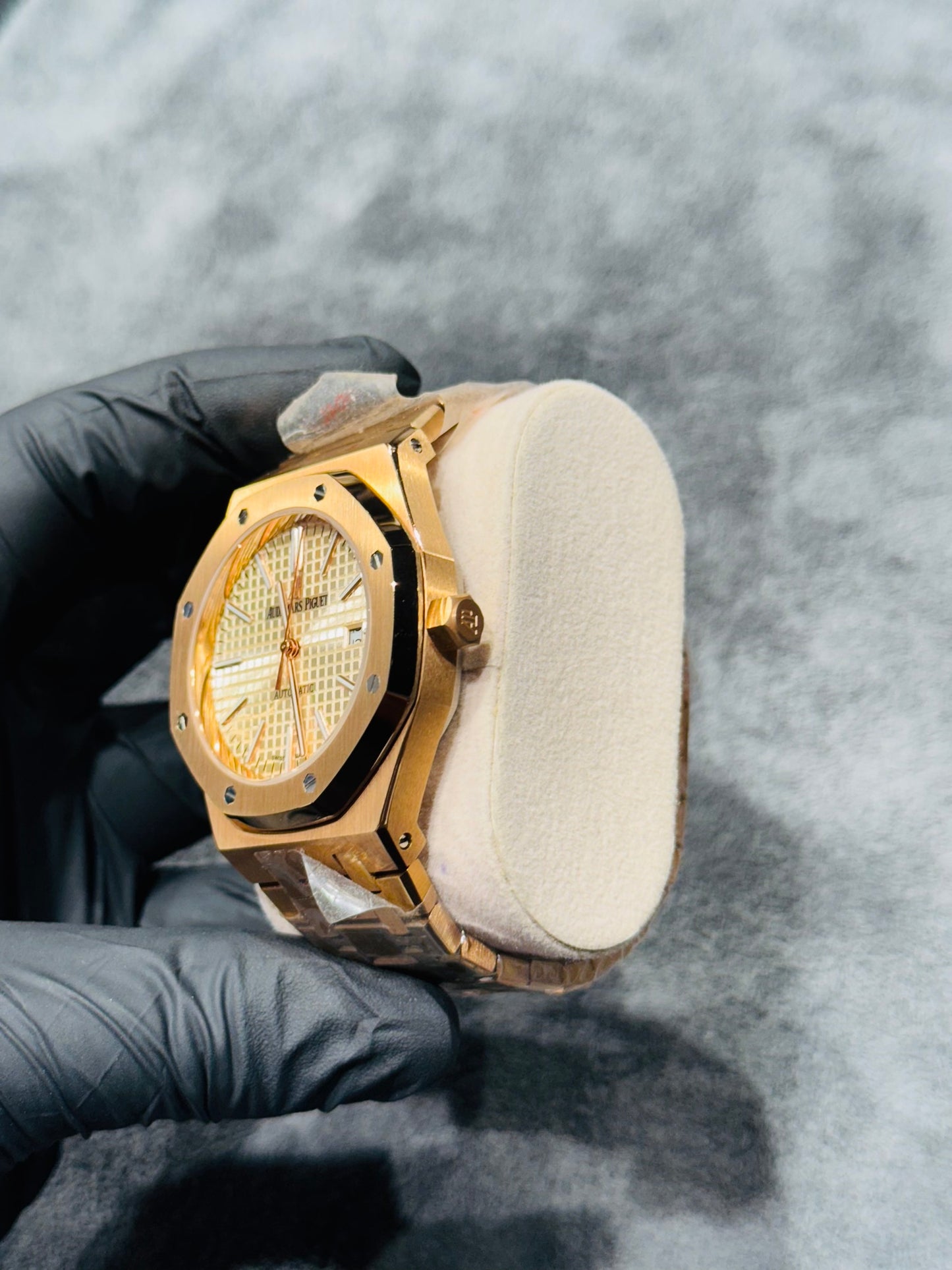 AP AAA WATCH PREMIUM