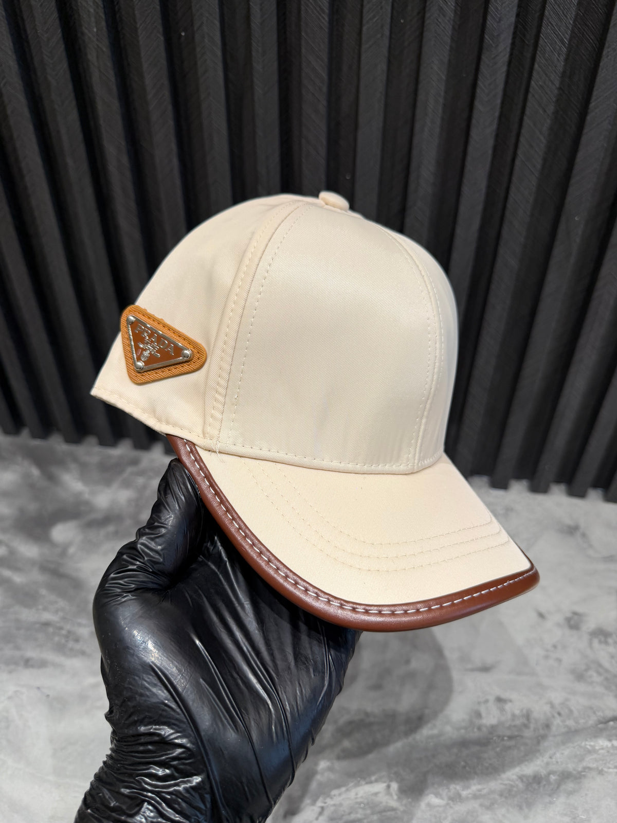 PRADA CAP