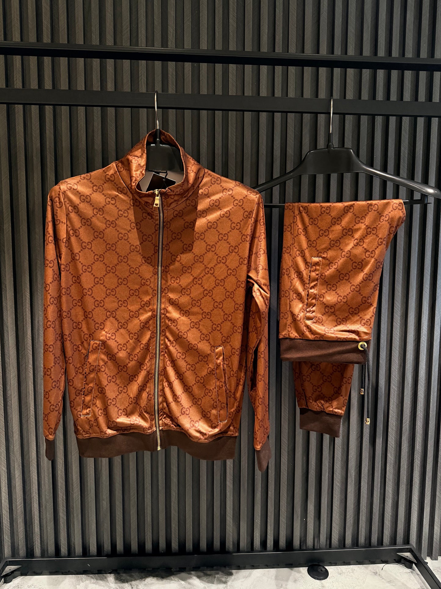 GUCCI TRACKSUIT