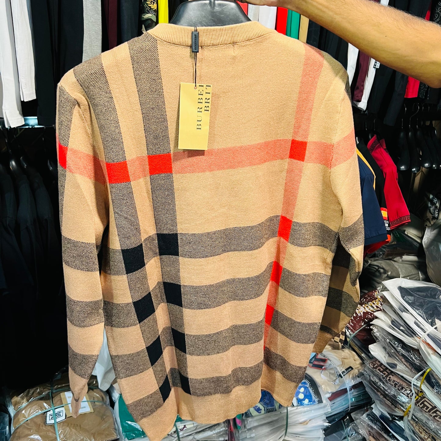 BURBERRY SWEATER