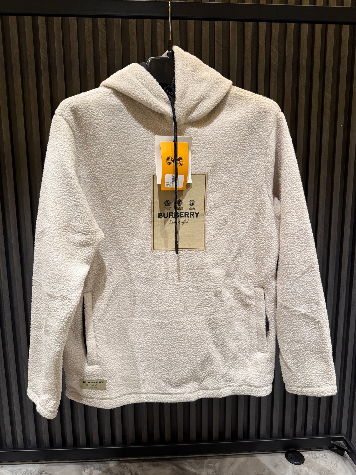 BURBERRY HOOD