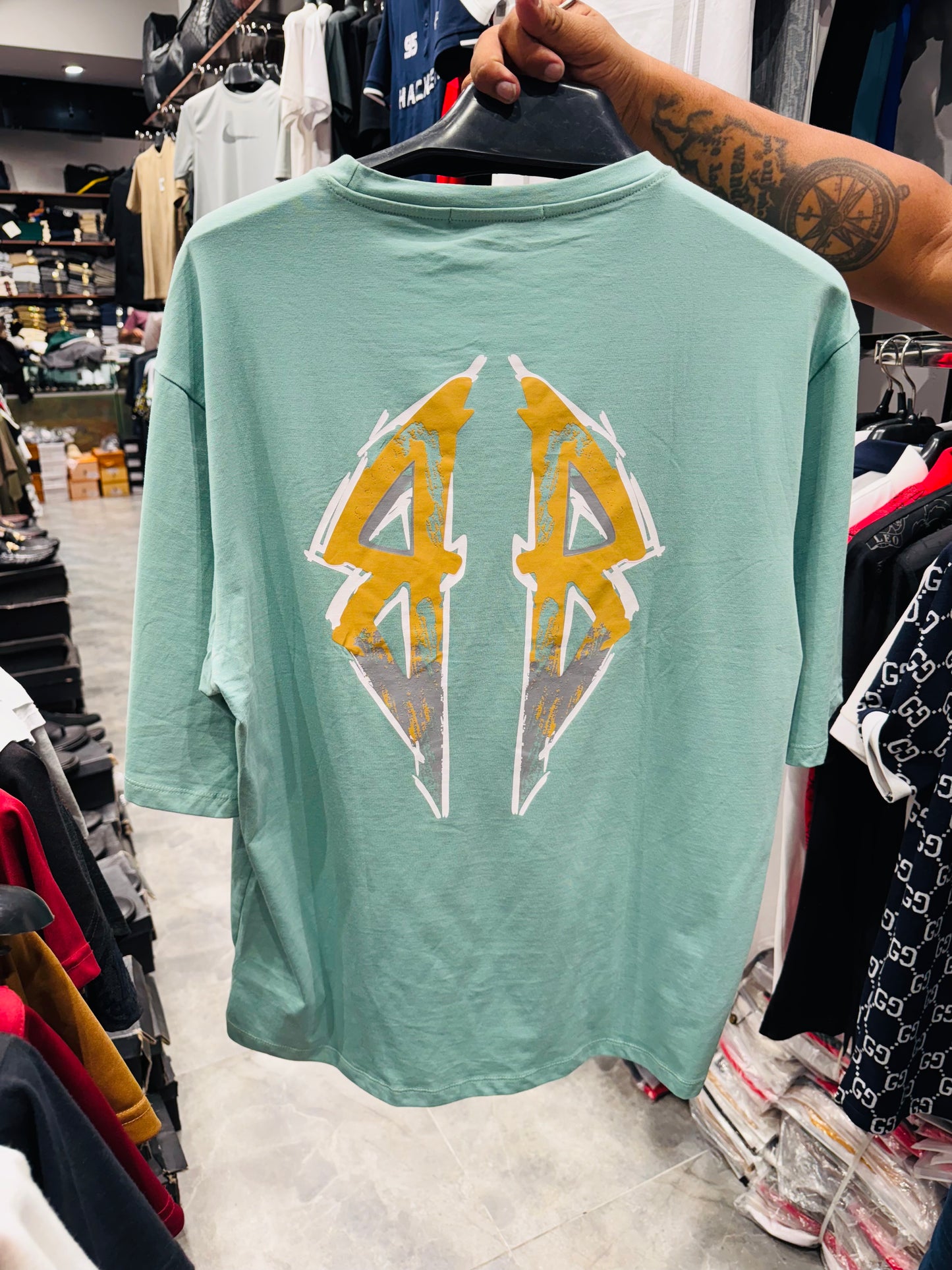 BALENCIAGA
 TSHIRT