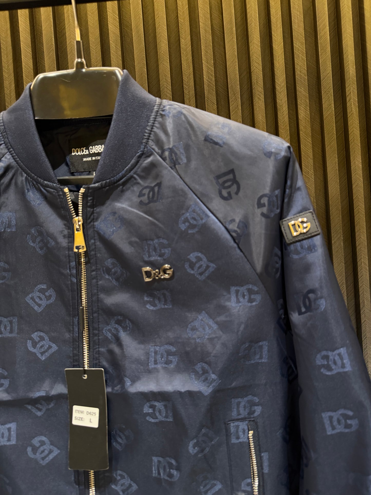 D&G UPPER