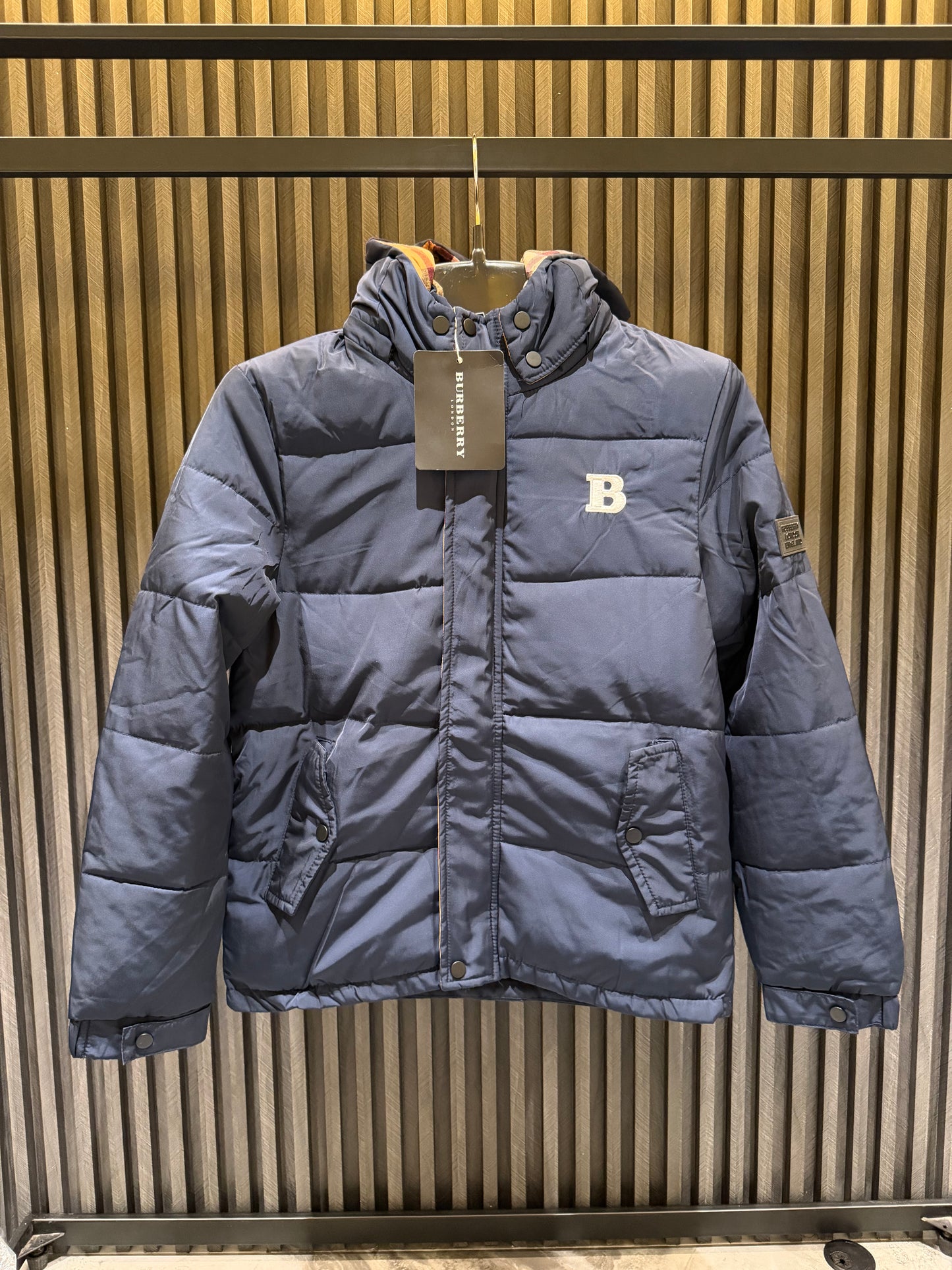 BURBERRY JACKET