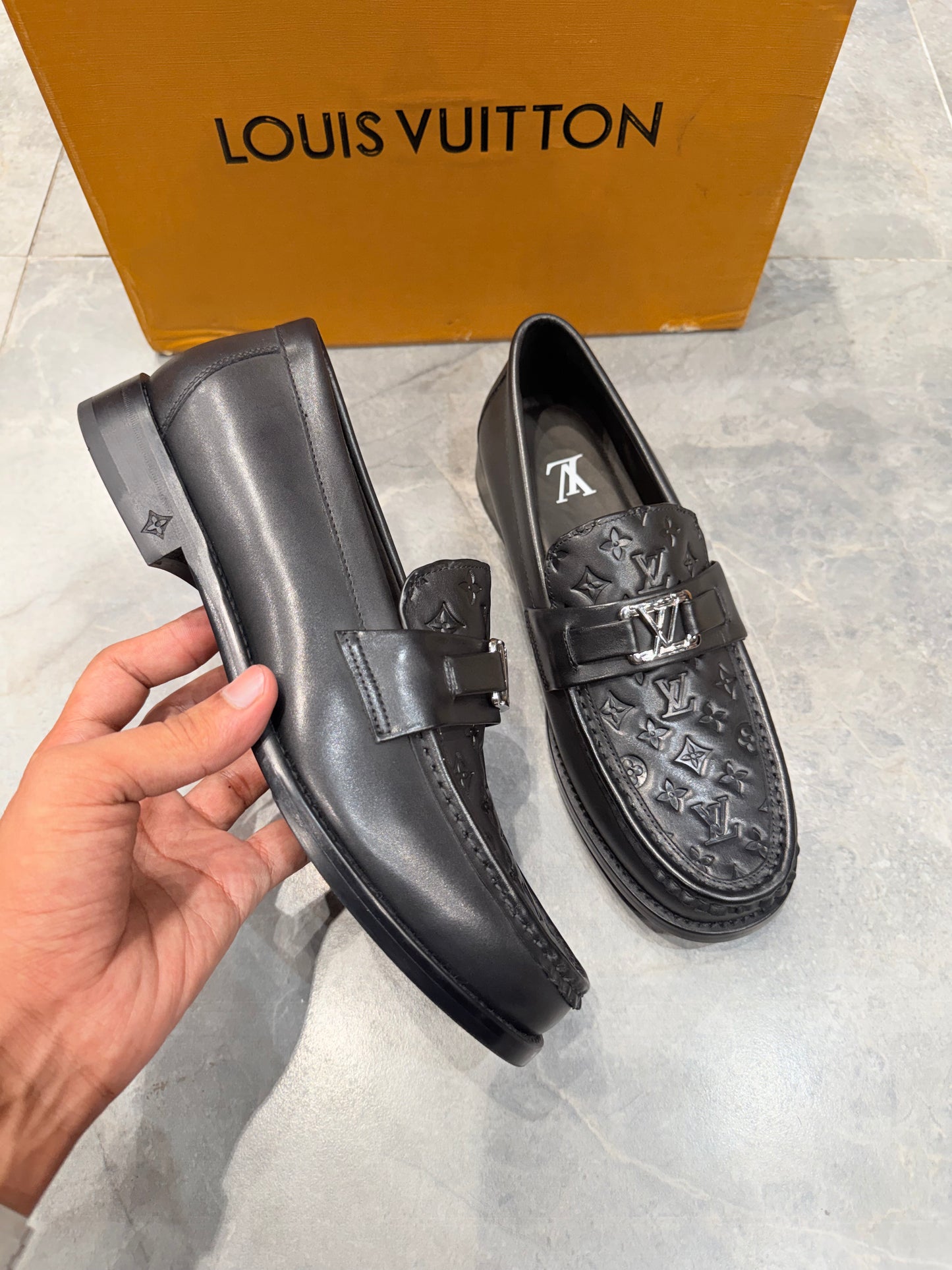LV HIGH GRADE SHOES