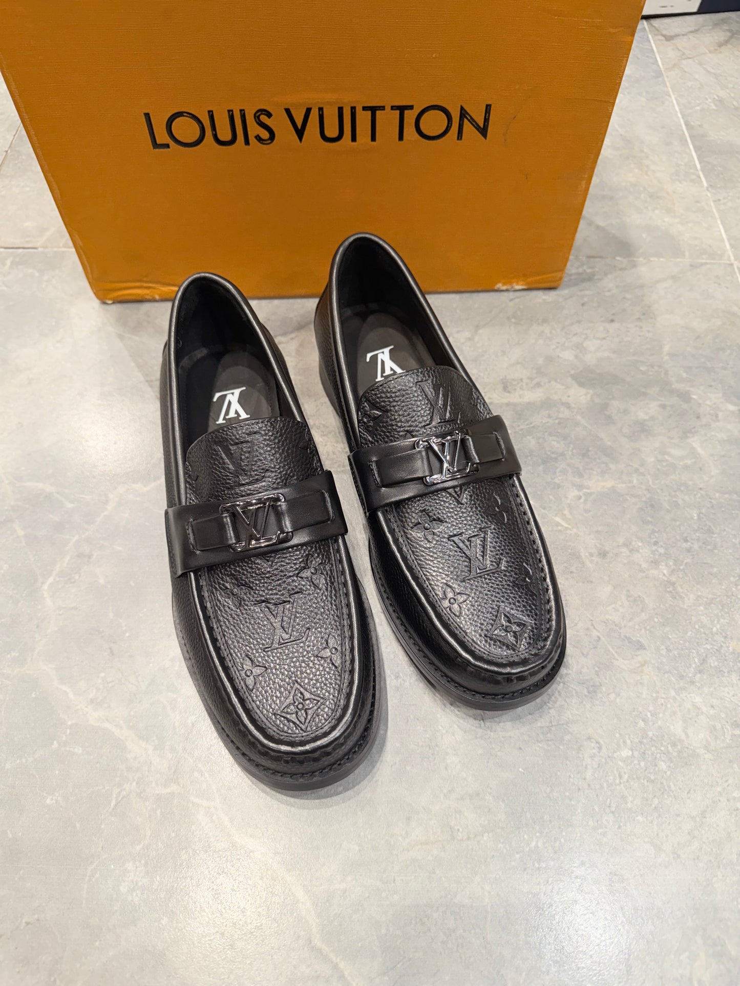 LV HIGH GRADE SHOES