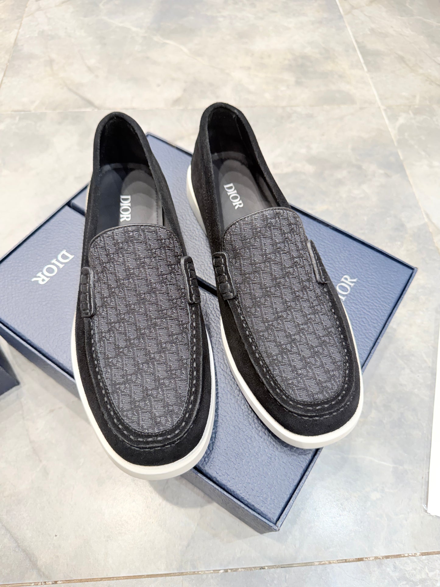 DIOR HIGH GRADE SHOES