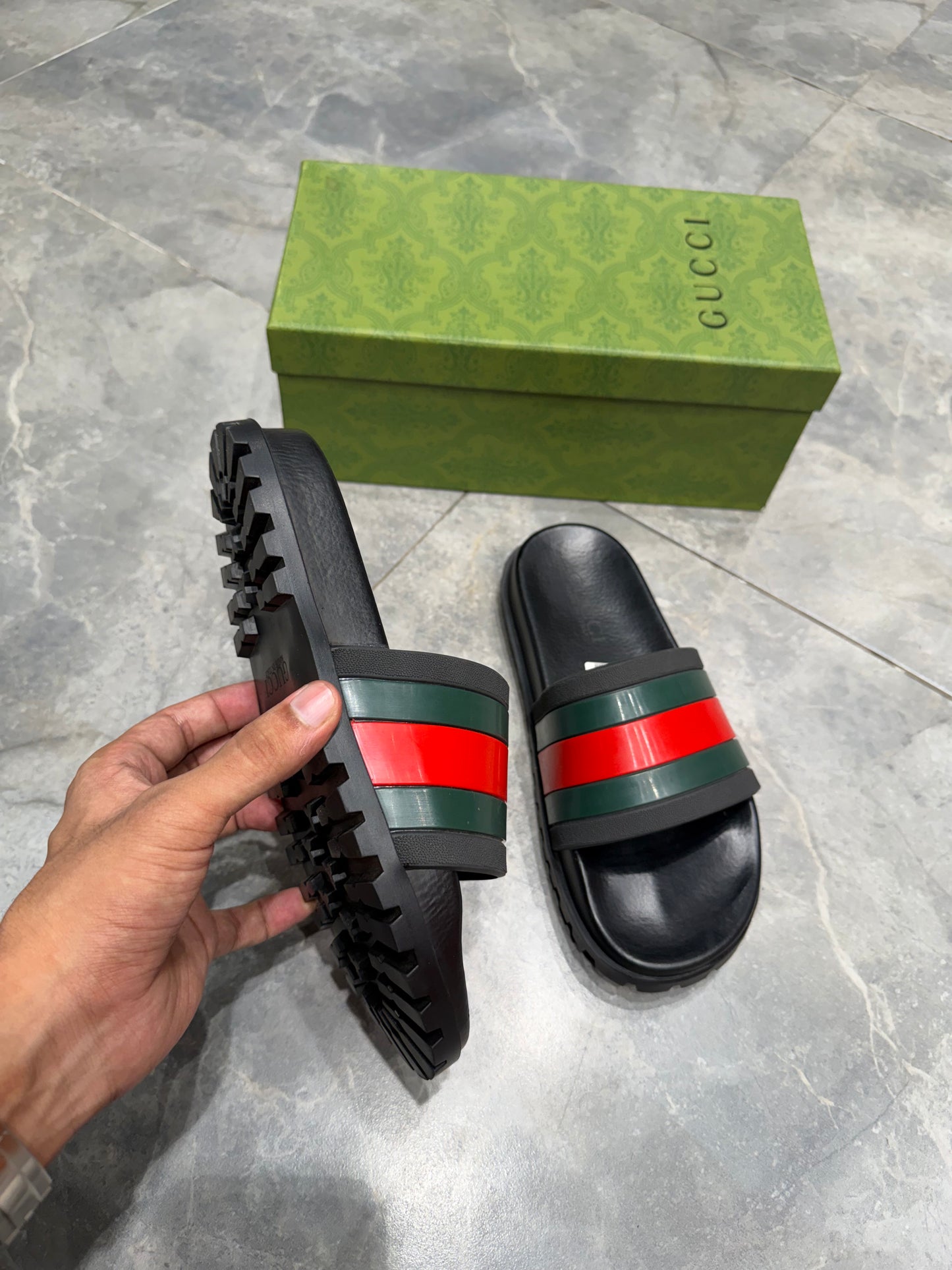 GUCCI HIGH GRADE SLIPPER