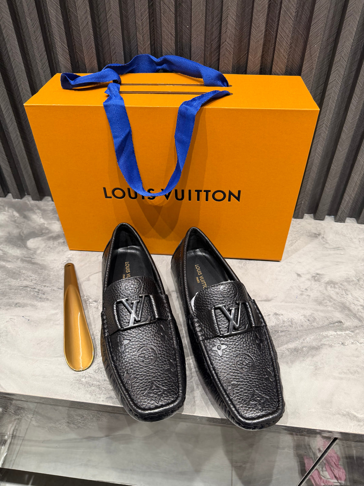 Lv SHOES