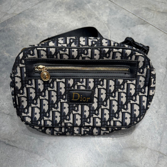DIOR BELT BAG