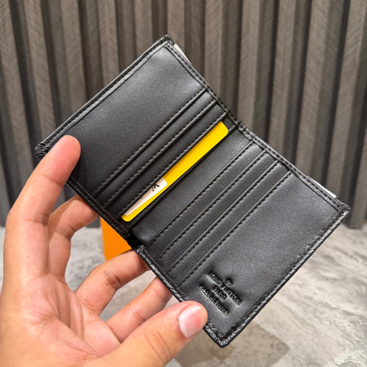 LV WALLET