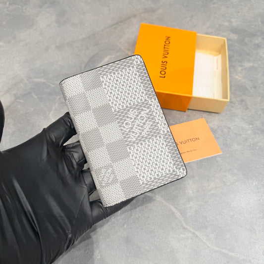 LV WALLET