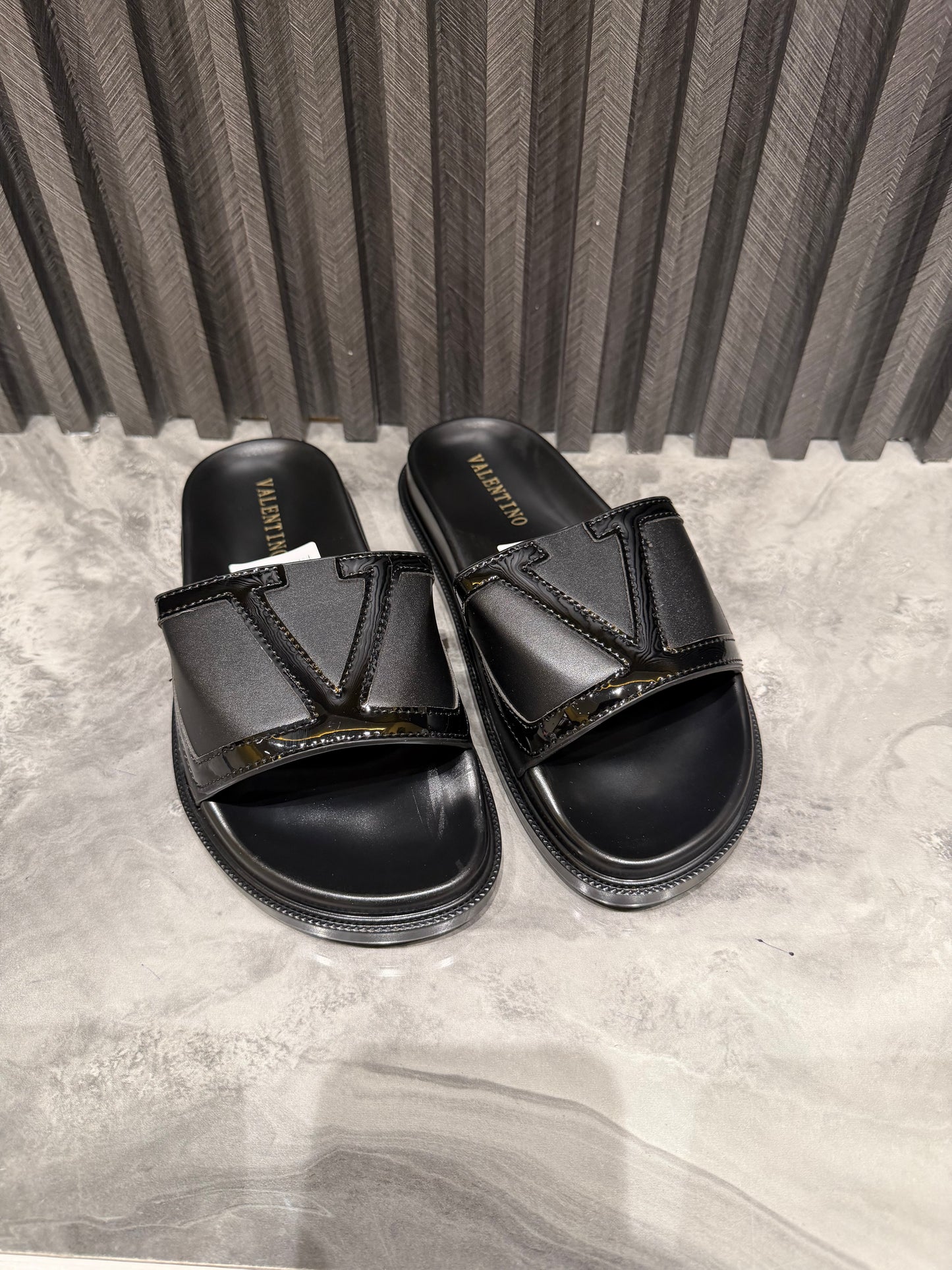 VALENTINO SLIPPER