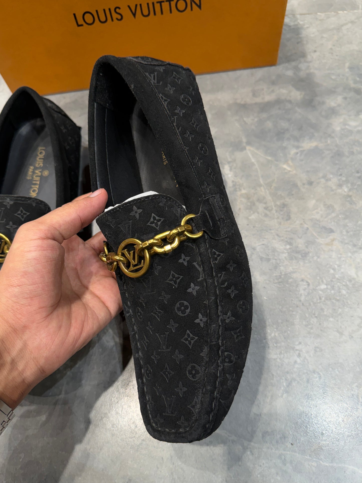 LV SHOES