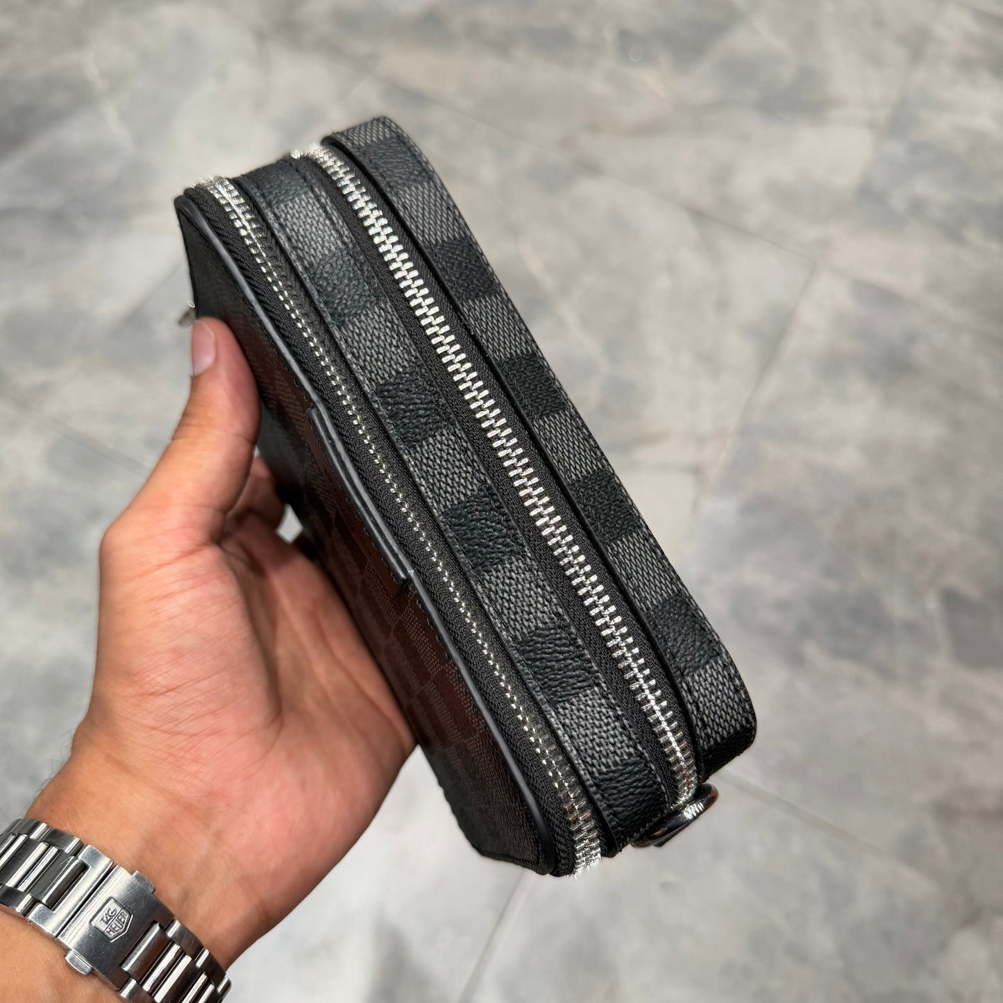 LV SIDE BAG