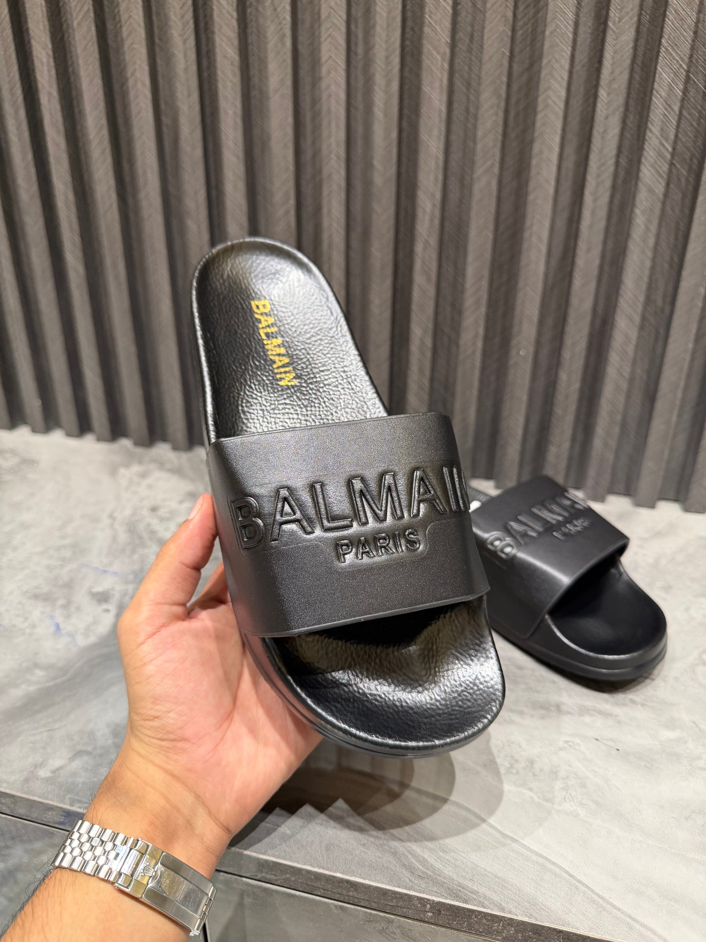 BALMAIN SLIPPER