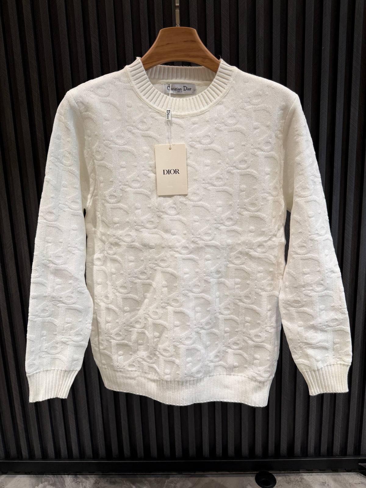 DIOR SWETTER